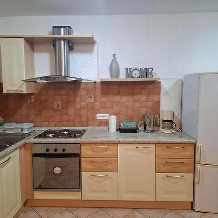Apartmani Delas ปิเยชชานา อูวาลา ภายนอก รูปภาพ